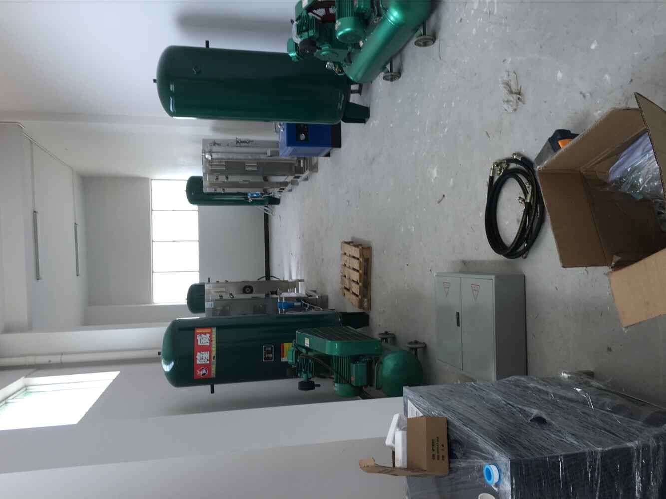 4臺500克空氣源臭氧發生器廢氣現場圖